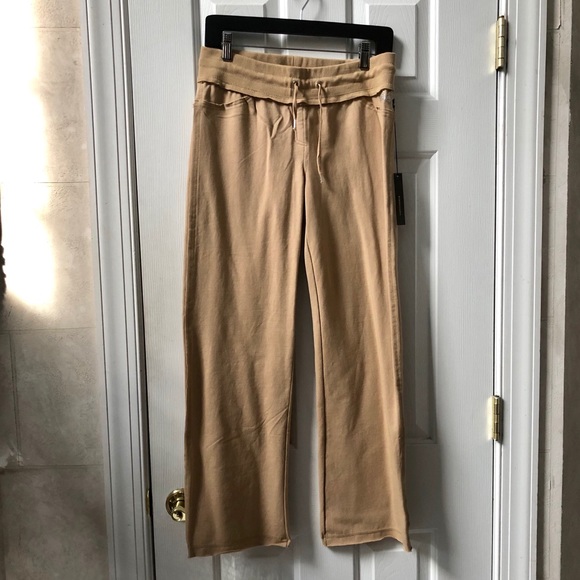 BCBG MaxAzria 2pc Set - Picture 5 of 8